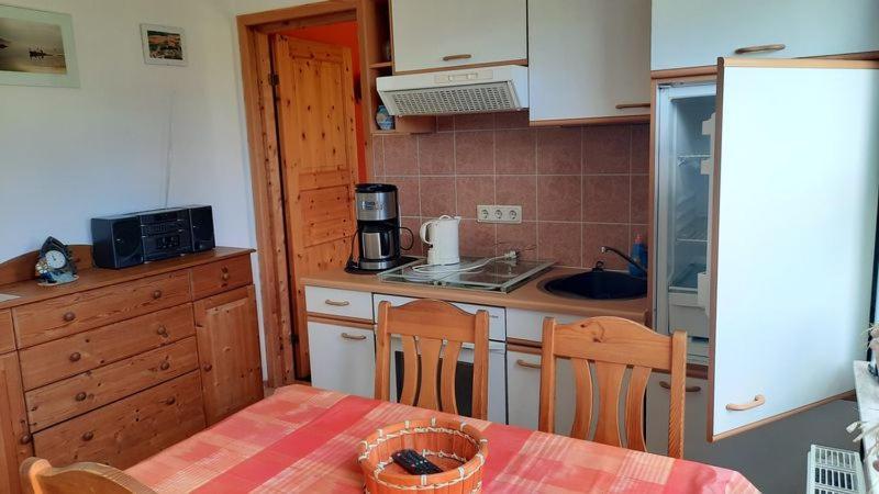 Lindow Ruegen Appartement Putbus Buitenkant foto